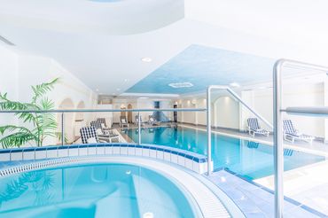 Piscina Hotel Winzerhof