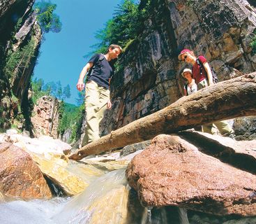 Excursion Winzerhof Bletterbach Gorge