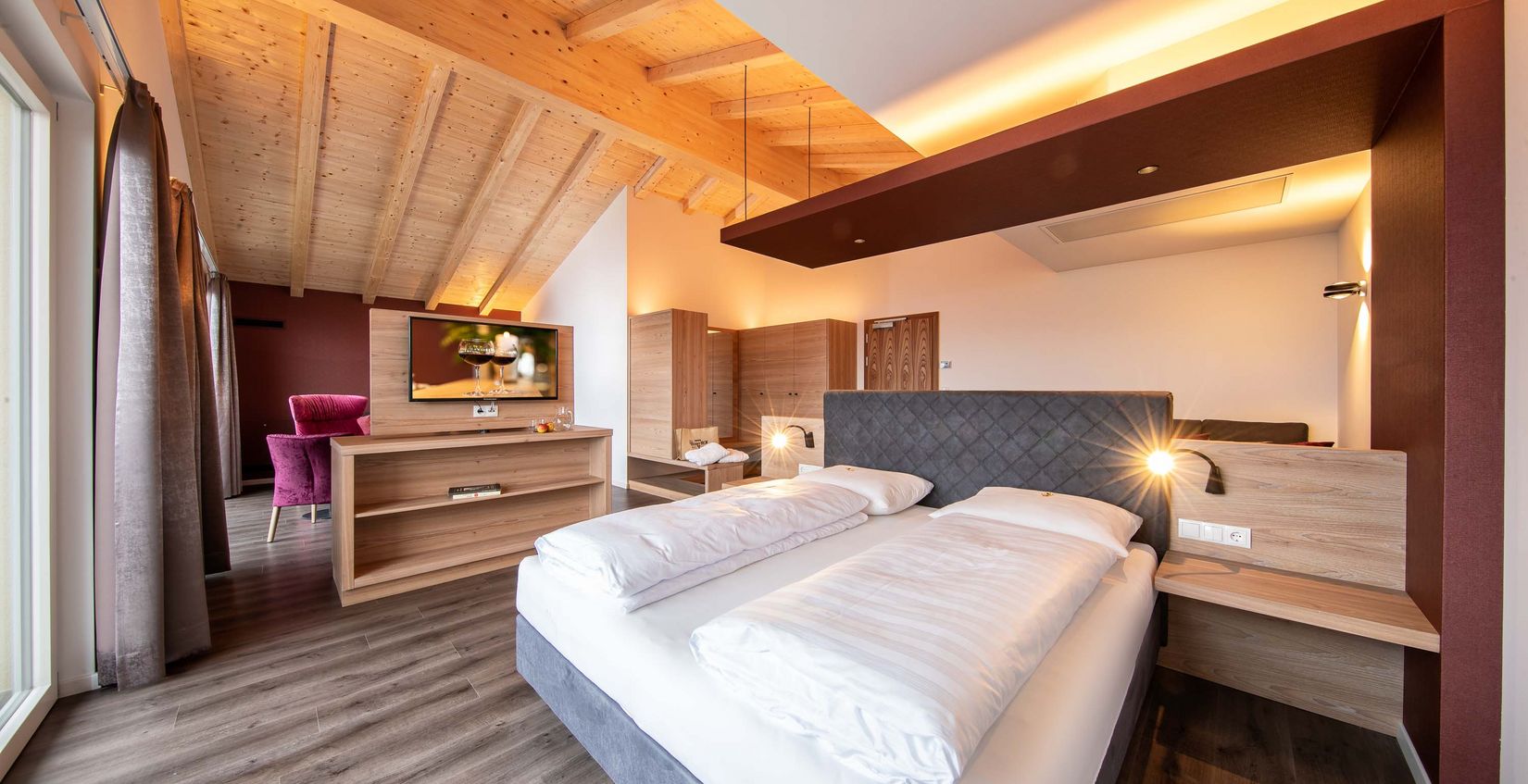 Hotel Winzerhof Tramin 3 Sterne Hotel An Der Weinstrasse